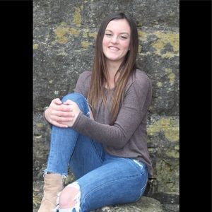 Meet your Posher, Raeana